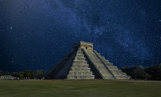 Ancient Mayan ruins representing Mayan history